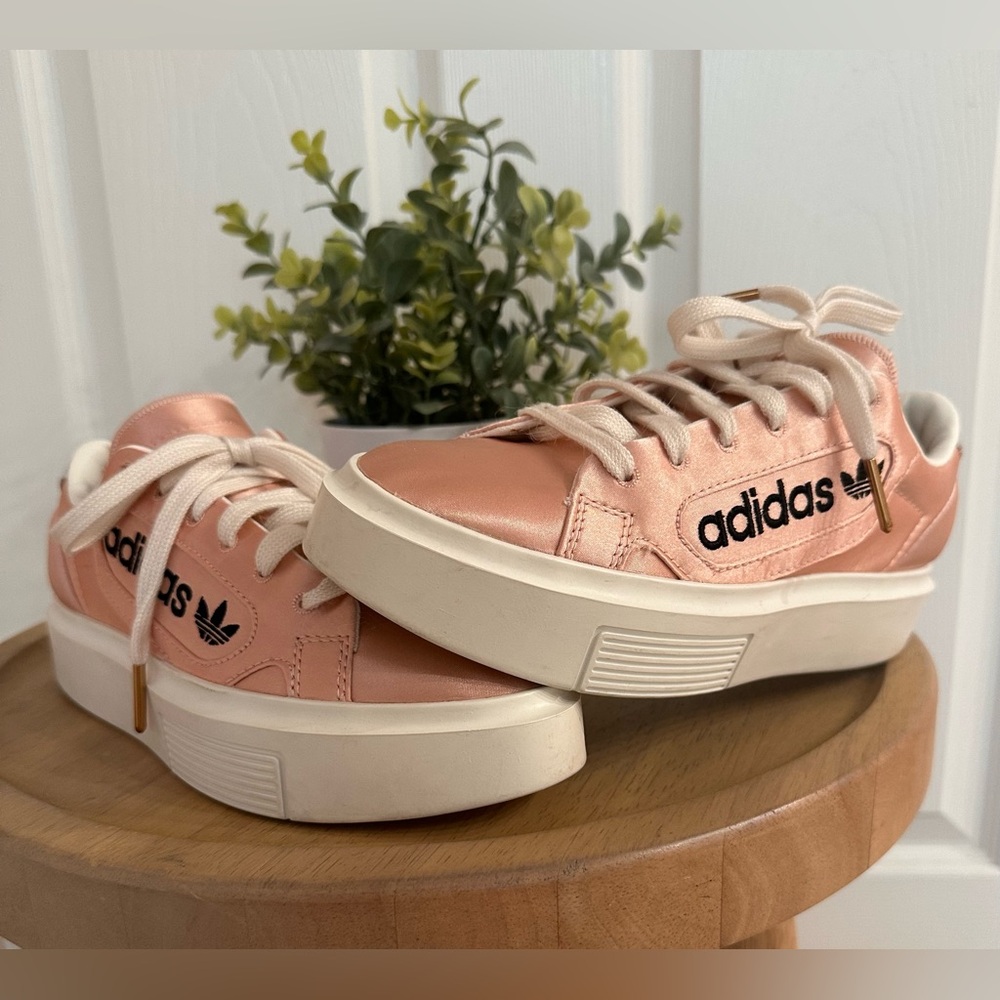 ADIDAS ~ Women's Satin Pink Platform Sneakers with Canvas Pull Tag on tongue